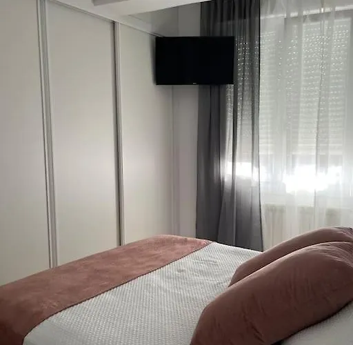 Lorenzo Апартаменты *